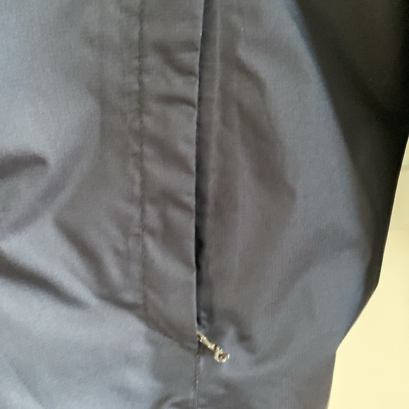 Eddie Bauer Weatheredge Lightweight Hooded Jacket - Picture 5 of 14